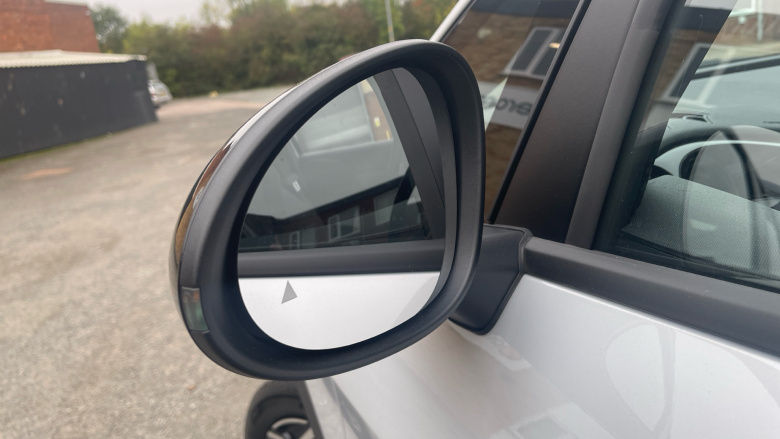 BYD Dolphin 150kW Comfort 60.4kWh Auto Electric Hatchback